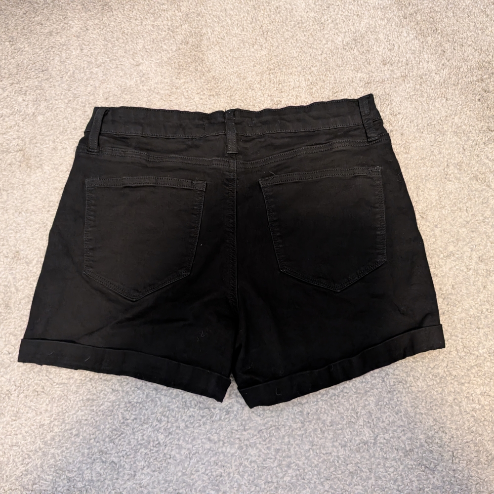 KanCan Black Distressed Jean Shorts - Picture 4 of 8